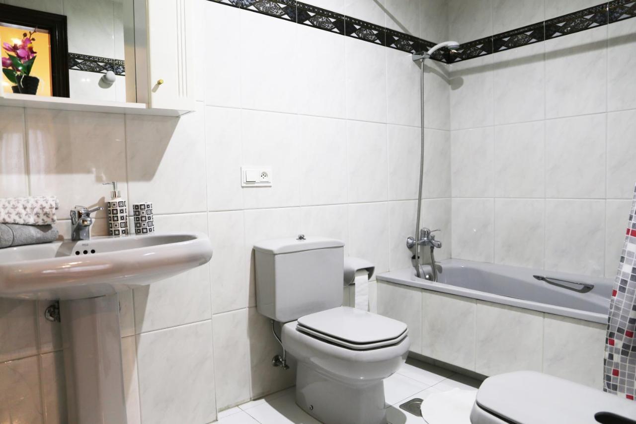 Apartamento Cuera Garaje Incluido يانس المظهر الخارجي الصورة